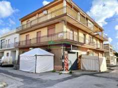 Foto Appartamento in vendita a Santa Croce Camerina - 5 locali 125mq