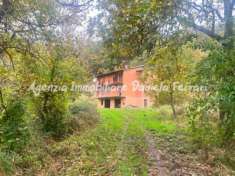 Foto **Podere Incantevole a Gaggio Montano - Santa Maria Villiana**
