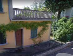 Foto 1 camera giardino in vendita a Casina