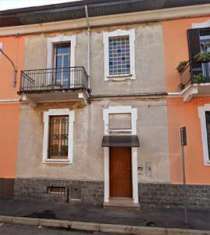 Foto 1 Locale in Vendita, 6,5 Locali, 149 mq, Busto Arsizio