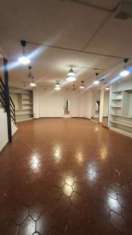 Foto 1 Vetrina in vendita a Sanremo