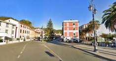 Foto 1 Vetrina in vendita a Sestri Levante