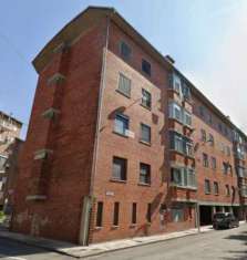 Foto 108/2022U VC - Cinque locali in asta a Vercelli via martiri del kiwu 28