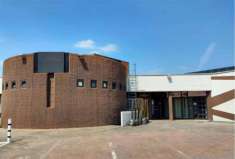 Foto 195/2024 U BS - Negozio al piano terra in asta a Brescia