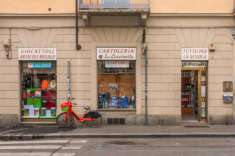 Foto 2 Vetrine in vendita a Torino, San Donato