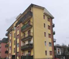 Foto 242/2024 U MI - Trilocale all'asta in via Generale Armando Diaz