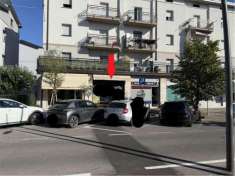 Foto 263/2025 2 BG - Negozio a  Romano di Lombardia