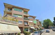 Foto 3 Locali in Vendita, 2 Locali, 120 mq, Varese (Giubiano)