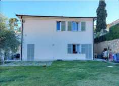 Foto 3 Locali in Vendita, pi di 6 Locali, 131,48 mq, Imperia (Porto
