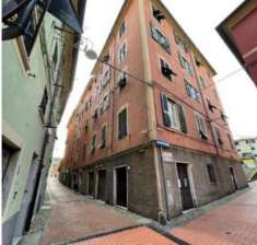 Foto 3 Vetrine in vendita a Genova, Pontedecimo