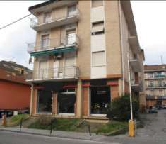 Foto 3 Vetrine in vendita a Serra Ricc