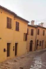 Foto 4 o pi Locali in Vendita, 4,5 Locali, 81 mq, Treia