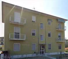Foto 4 o pi Locali in Vendita, 4,5 Locali, 85 mq, Gerenzago