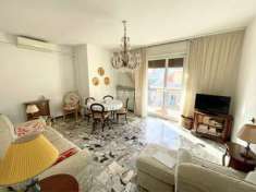 Foto 4 o pi Locali in Vendita, 4 Locali, 85 mq, Rapallo