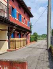 Foto 4 o pi Locali in Vendita, 4 Locali, 87 mq, Tezze sul Brenta