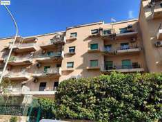 Foto 4 o pi� Locali in Vendita, 4 Locali, 90 mq, Palermo (Calatafimi)