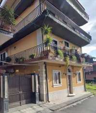 Foto 4 o pi Locali in Vendita, 5,5 Locali, 130 mq, Belpasso