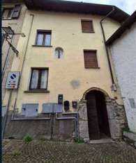 Foto 4 o pi Locali in Vendita, 5 Locali, 90 mq, Casazza