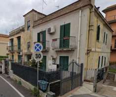 Foto 4 o pi Locali in Vendita, 5 Locali, 95 mq, Roma