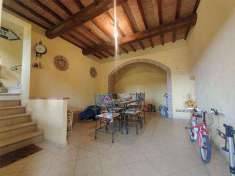 Foto 4 o pi� Locali in Vendita, 6 Locali, 130 mq, Torgiano