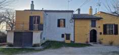 Foto 4 o pi Locali in Vendita, pi di 6 Locali, 130 mq, Massa Martan