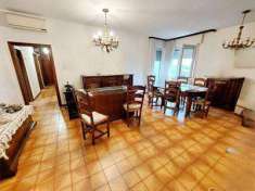 Foto 4 o pi Locali in Vendita, pi di 6 Locali, 135 mq, Modena (Vill