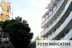 Foto 4 o pi Locali in Vendita, pi di 6 Locali, 140 mq, Ancona