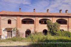 Foto 4 o pi Locali in Vendita, pi di 6 Locali, 14819,03 mq, Vernate