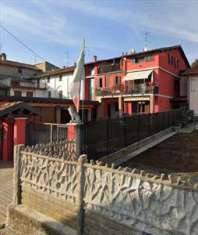 Foto 4 o pi Locali in Vendita, pi di 6 Locali, 164,6 mq, Bregnano