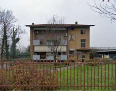 Foto 4 o pi Locali in Vendita, pi di 6 Locali, 164 mq, Urgnano