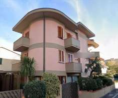 Foto 4 o pi Locali in Vendita, pi di 6 Locali, 171,1 mq, Pistoia