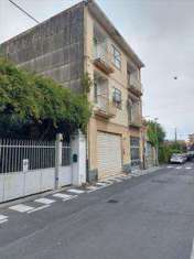 Foto 4 o pi Locali in Vendita, pi di 6 Locali, 177 mq, Albenga