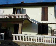 Foto 4 o pi Locali in Vendita, pi di 6 Locali, 185,15 mq, Castelnuo