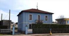 Foto 4 o pi Locali in Vendita, pi di 6 Locali, 221 mq, Cassina Rizz