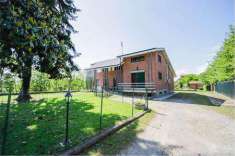 Foto 4 o pi Locali in Vendita, pi di 6 Locali, 250 mq, Montanaro