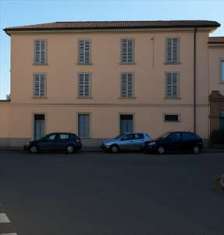 Foto 4 o pi Locali in Vendita, pi di 6 Locali, 272 mq, Ziano Piacen