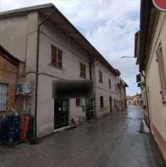 Foto 4 o pi Locali in Vendita, pi di 6 Locali, 277 mq, Cingoli