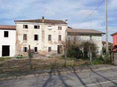 Foto 4 o pi Locali in Vendita, pi di 6 Locali, 390 mq, Badia Polesi