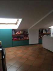 Foto 4 Vani su corso principale
