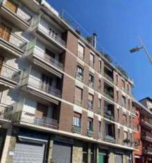 Foto 694/2024 U MI - Bilocale all'asta in via Andrea Mantegna 46