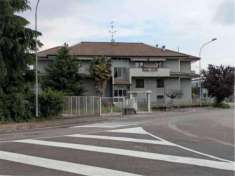 Foto 92/2025 U - Trilocale all'asta in Corso Europa 60