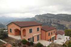 Foto A-560 - Villa a Ventimiglia