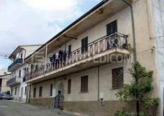 Foto Abitazione di tipo civile di 104 mq  in vendita a Roggiano Gravina - Rif. 4449161