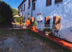 Foto Abitazione di tipo civile di 153 mq  in vendita a Frassinelle Polesine - Rif. 4448134