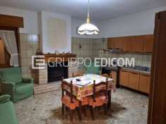 Foto Abitazione di tipo civile di 155 mq  in vendita a Cotronei - Rif. 4525289