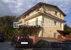 Foto Abitazione di tipo civile di 185 mq  in vendita a Lamezia Terme - Rif. 4507988