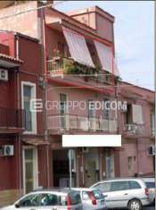 Foto Abitazione di tipo civile di 202 mq  in vendita a Priolo Gargallo - Rif. 4497157