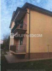 Foto Abitazione di tipo civile di 230 mq  in vendita a Pordenone - Rif. 4521128