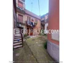 Foto Abitazione di tipo civile di 98 mq  in vendita a Messina - Rif. 4525153