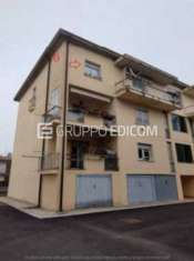 Foto Abitazione di tipo economico di 109 mq  in vendita a Sommacampagna - Rif. 4523385